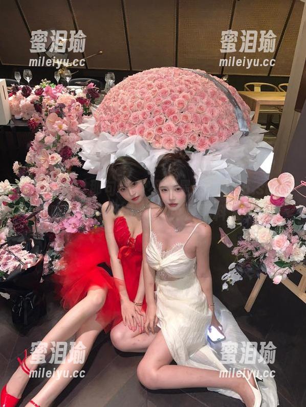 166.su 那句‘我不过是路过166.su’现在听起来可不正经,免费黑料太多了!