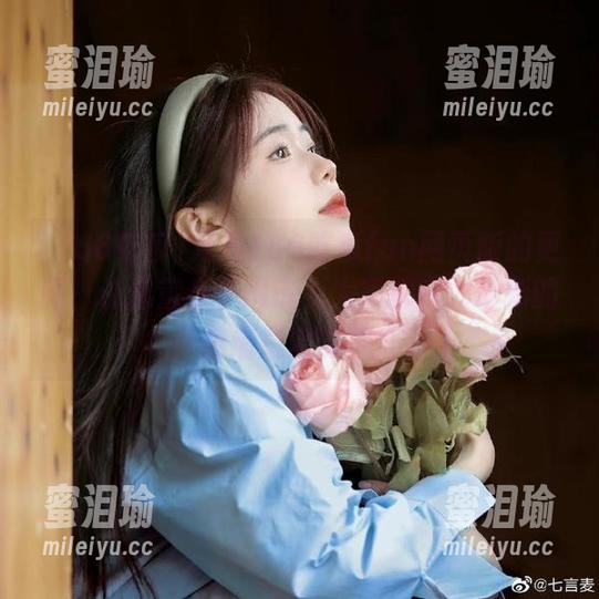 观看166吃瓜fun网页版的更新，仿佛置身于闹市，大家都在为最新的小道消息激烈争论。