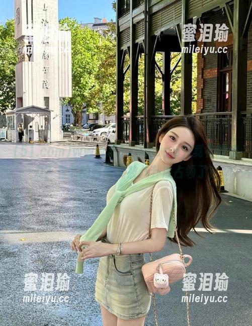 51.com www.51.comapp究竟有啥魔力?看书的时间都被八卦瓜占领了!