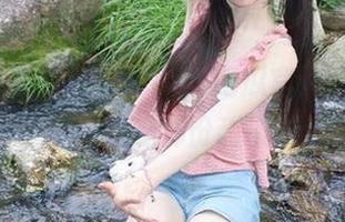 ios系统下51吃瓜官网：果然，八卦有时候就像那份甜蜜的停留。