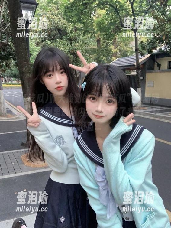 51吃瓜 昨天找到的“51吃瓜”最新网址,没想到里边的内容又刷新了我的三观,简直...