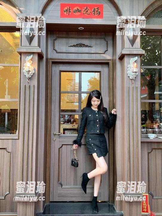 你能想象吗？俄罗斯输入法里居然添加了51吃瓜app，再也不用为糗事发愁了