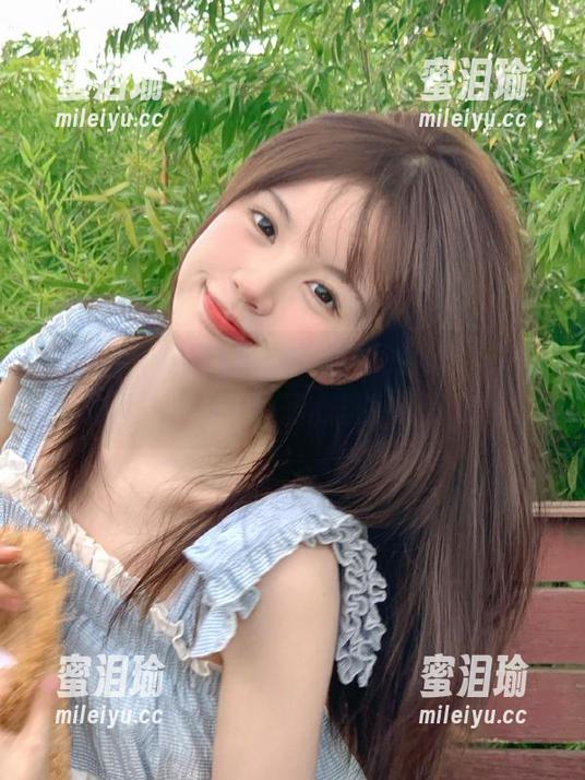 718.sx “718.sx”首页的风格,一言难尽,是何方神圣心里打的算盘?