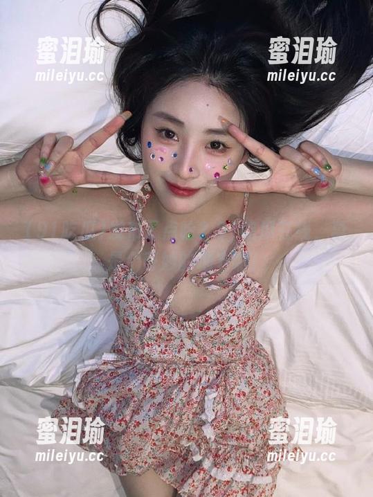 91吃瓜 发布了点啥?91吃瓜在线,真是个奇妙的地方啊!
