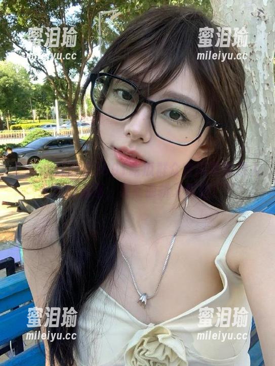 91吃瓜群众 891吃瓜群众官网带你进入无尽的追逐,果然曲折又惊险!?