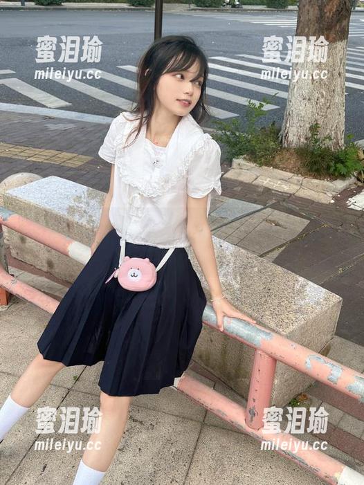 苹果版998.su：黑料大派对，今天你又吃到了啥？