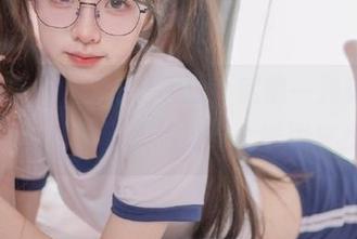 这“hlw”入口，就像一只藏起来的宝藏，真让人想掀开全世界来找。