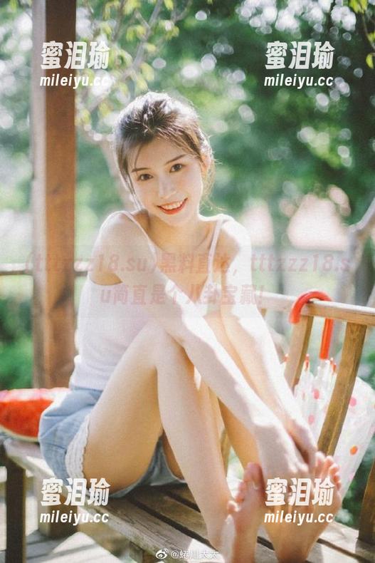 tttzzz18.su 黑料直达,tttzzz18.su简直是个八卦宝藏!