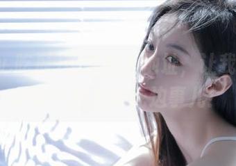 谁给我个地址，让我去探探www.吃瓜的花边事儿！