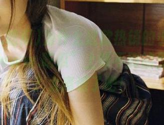 为什么这款热销的小零食居然在“www.吃瓜”上领不到的免费试吃？太离谱了吧！