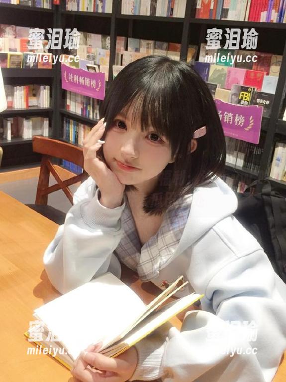 www.吃瓜 安卓用户福利:让www.吃瓜带你飞入瓜田深处