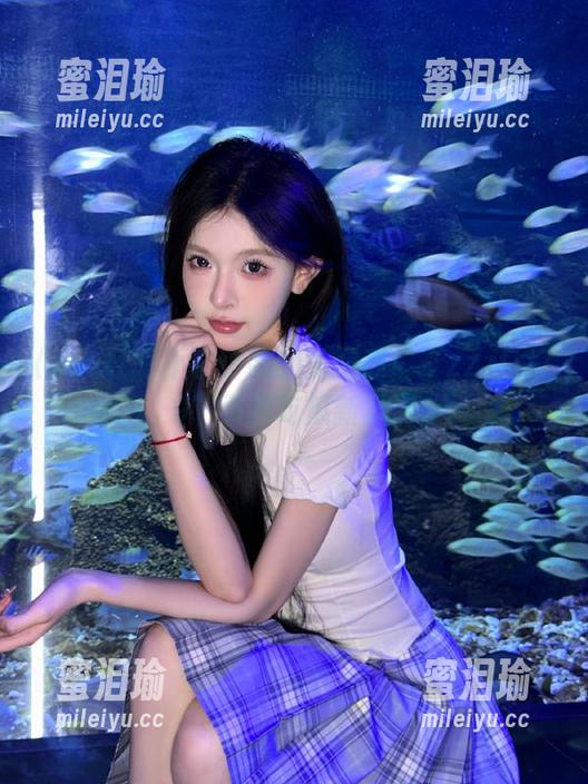 zzzttt 不容小觑的免费瓜!“zzzttt79”引领吃瓜新风潮