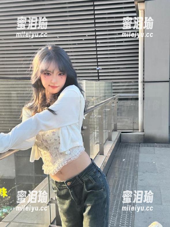 五一吃瓜 瓜友推荐,五一吃瓜官网让你升级为永不迷路的吃瓜达人!
