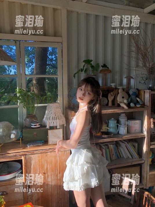 五一吃瓜网 想免费上五一吃瓜网吗?官网入口就在你左边,再向左,再向左,哈哈,找着没?