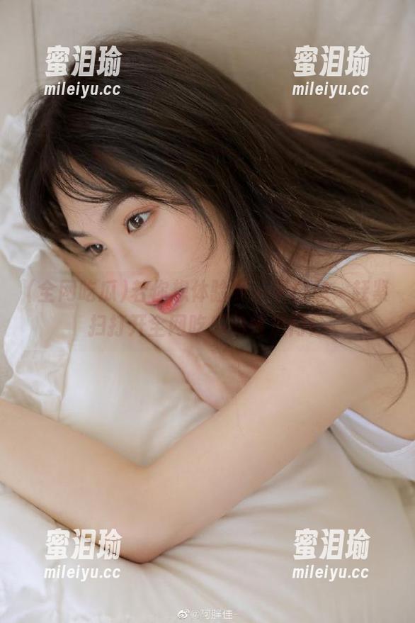 全网吃瓜 若你想体验到一手信息,赶紧扫打开全网吃瓜的传送门!
