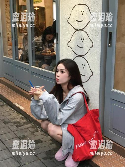 吃瓜17 少女心炸裂!这视频又在吃瓜17撩拨我的情绪!