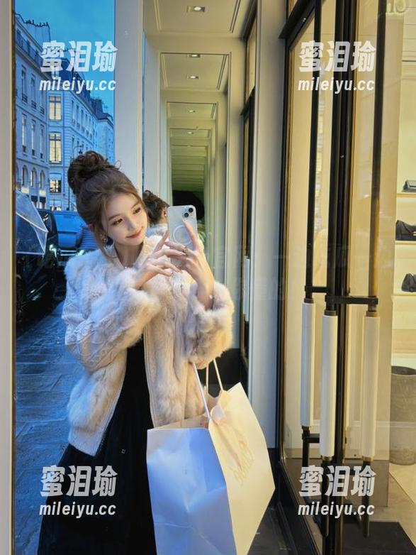 吃瓜911 吃瓜911官网:一边吃瓜一边看每日大赛,你懂的!