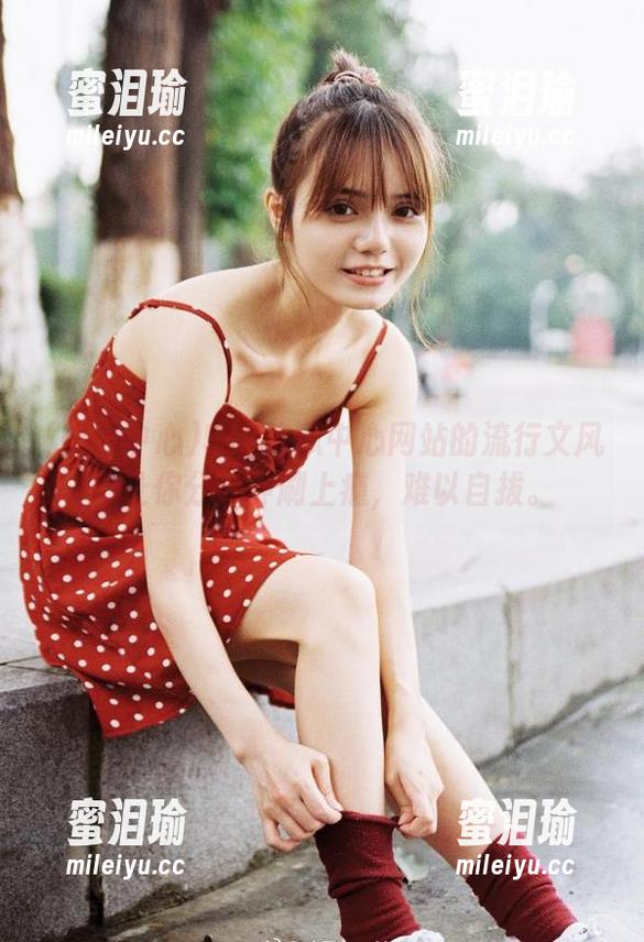 吃瓜中心 517吃瓜中心网站的流行文风,让你分分钟刷上瘾,难以自拔。