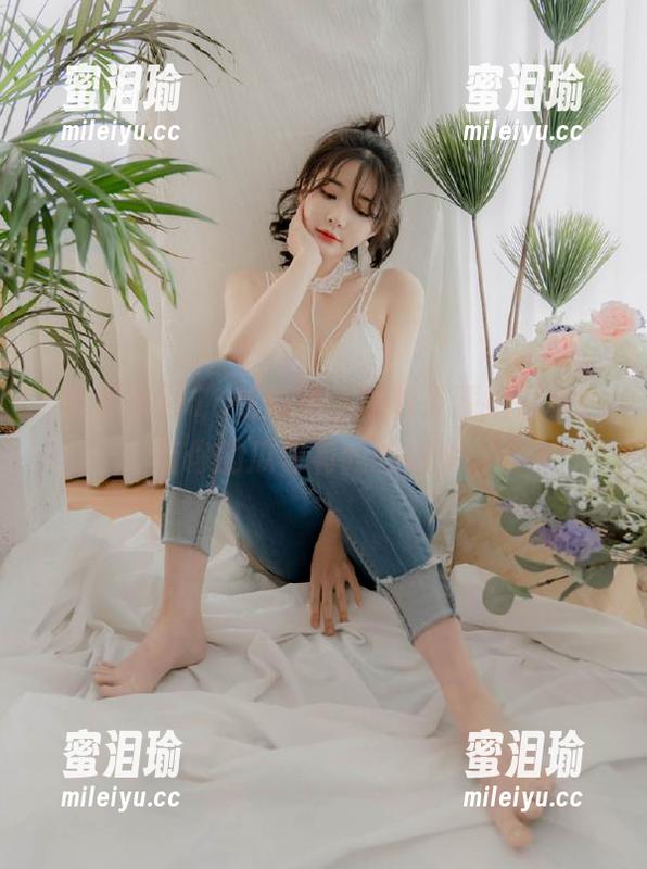 17c吃瓜网，黑料资源挖掘机！有你的瓜也有我的故事。
