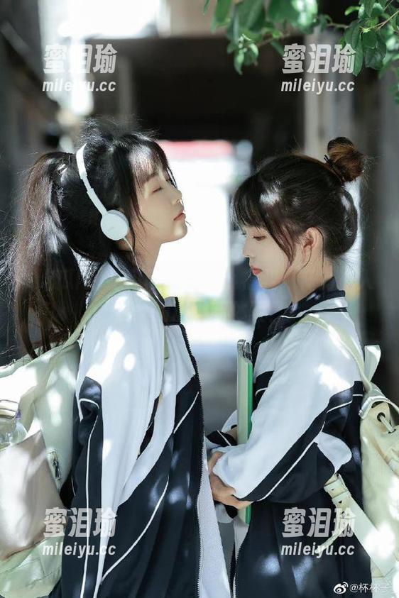吃瓜网苹果版小福利：畅游“入口”的瓜圈新体验！