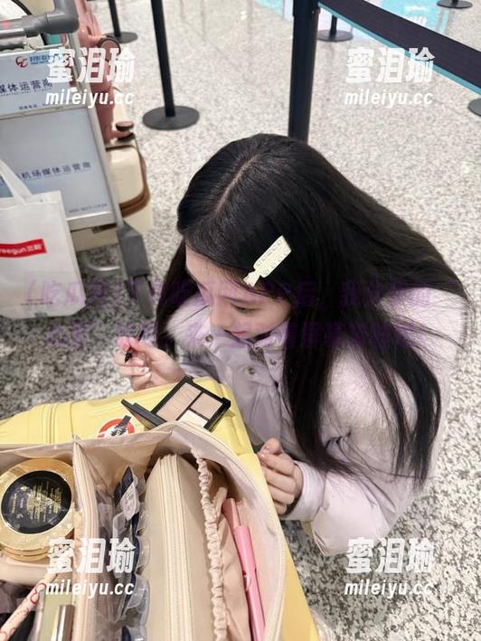 下载吃瓜网APP后，我分享的‘心累’时刻，来一起对着屏幕唏嘘吧！