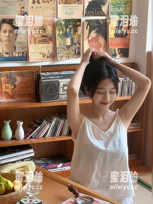 观看我在吃瓜网官网瞎转悠，这设计师真的太敢了吧？