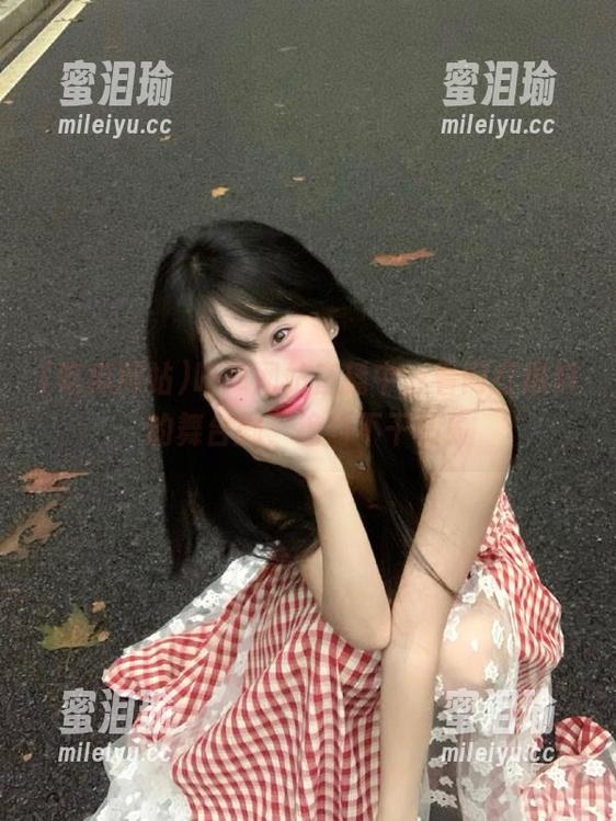 吃瓜网站 吃瓜网站直播中,看网红爆料的舞台剧,绝对不干枯!