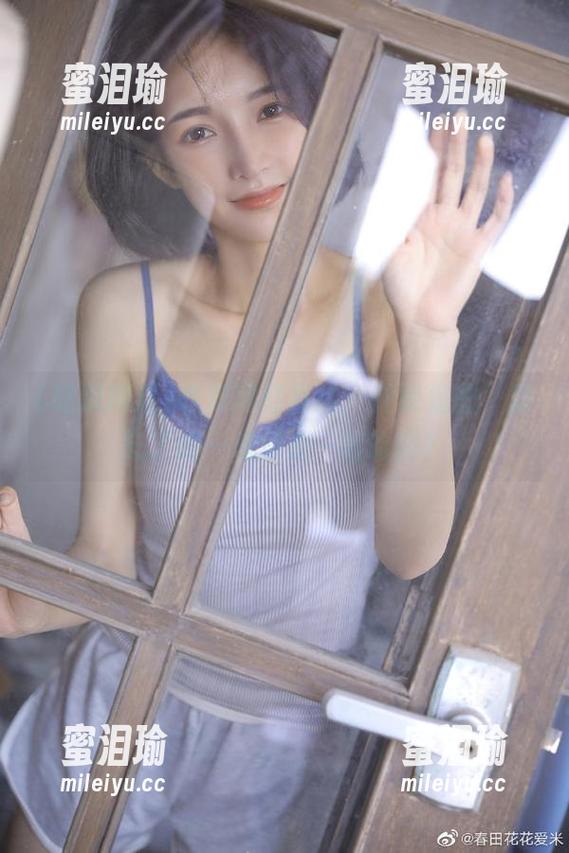 吃瓜网红在线：在线追剧，别忘了找一堆瓜友一起哈哈！