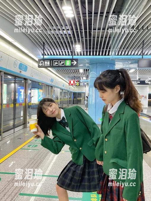 点进链接，瓜农都忍不住想订阅“吃瓜视频app”