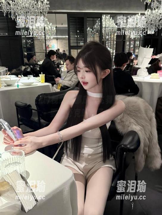 夸克吃瓜 视频中那瓜子飞舞的画面,我要去夸克吃瓜了!