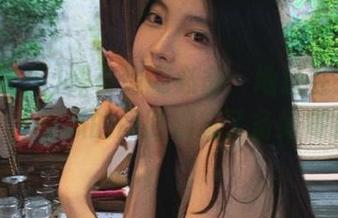 深夜追剧必备：地址在“海角吃瓜”，吃瓜的同时别忘了备好零食哦！