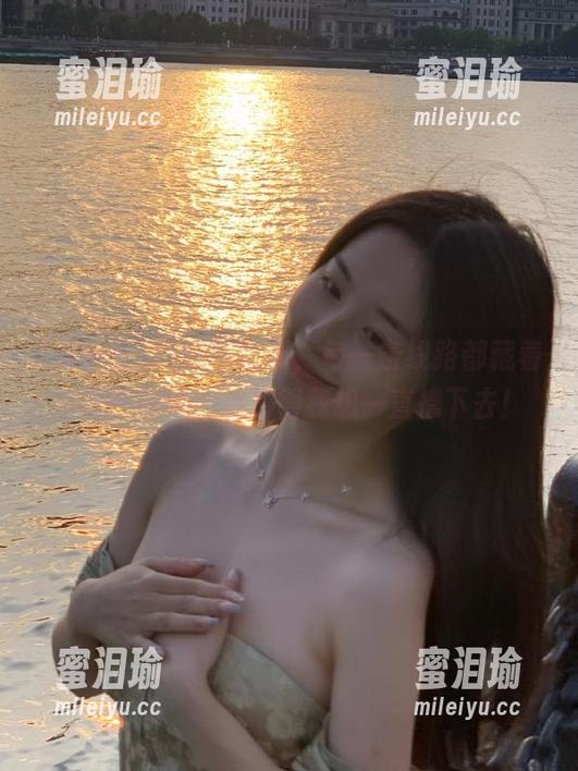 网曝吃瓜，每一条线路都藏着不同的故事，刺激得我想一直撸下去！