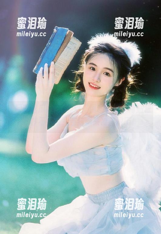 网曝吃瓜 咋了?这“网曝吃瓜”网站根本停不下来,连猫都来凑热闹了!