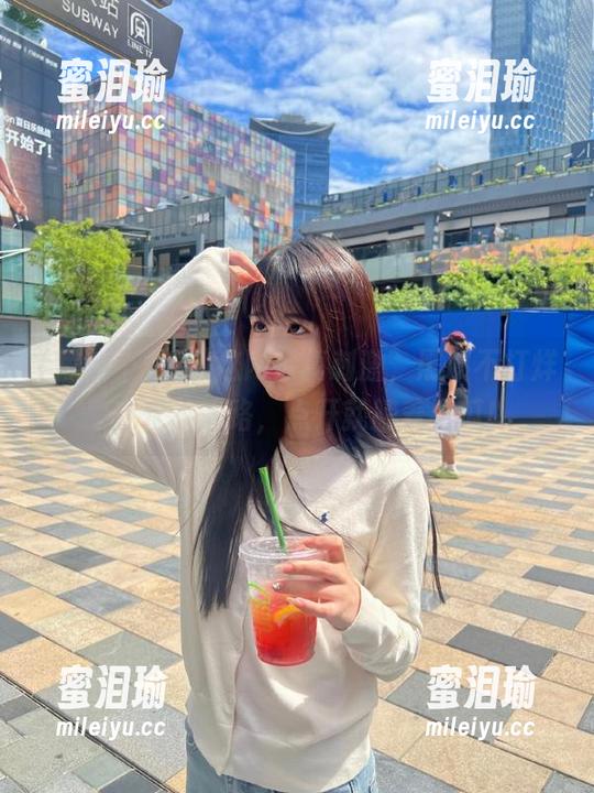 黑料不打烊 这网页真刺激,黑料不打烊助我永不迷路,点开就躺着看瓜!