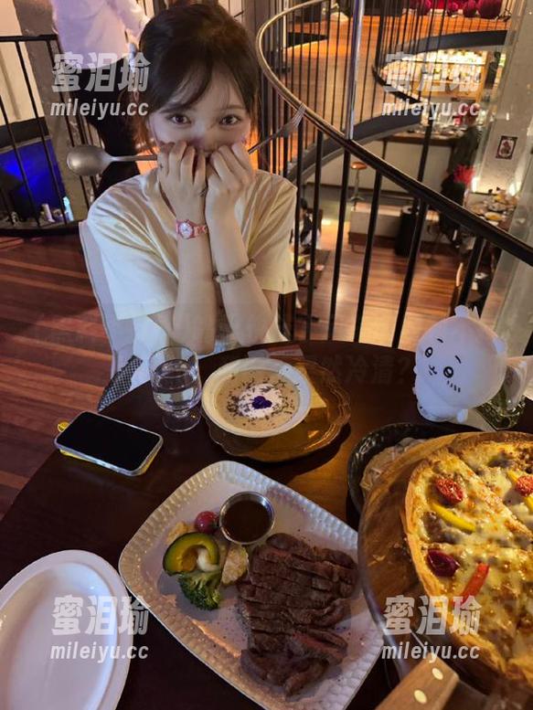 黑料不打烊 嘴巴快成了风车的黑料不打烊网站,和谐后果然冷清?