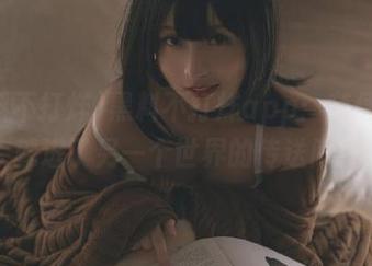 黑料不打烊app：随便一推就进了另一个世界的传送门！