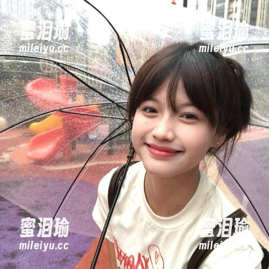 黑料在线吃瓜 名字虽傻,观看黑料在线吃瓜却偶尔能感受到生活的小确幸。