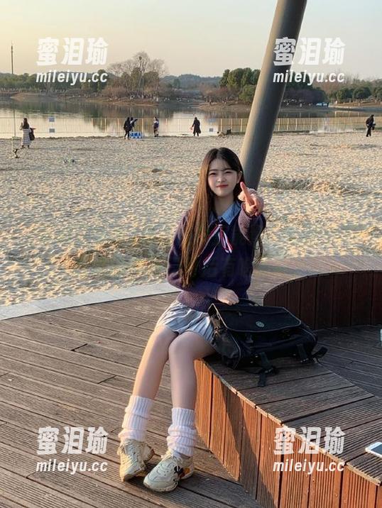 黑料正能量 观看黑料正能量,看这个不打烊的传送门背后有啥新鲜?