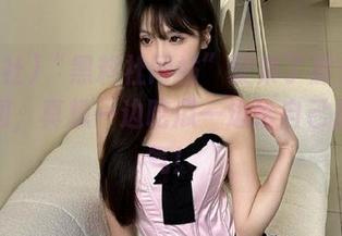 “黑料社网站”聚集了那么多热辣新闻，真想一边吃瓜一边给自己加油打气！