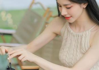 “黑料社”发布爆料后，我决定下载个节操备用…