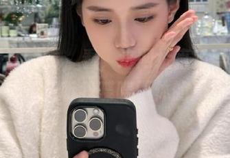 看，看，这网址直达黑料社区，免费听我喋喋不休的瓜！