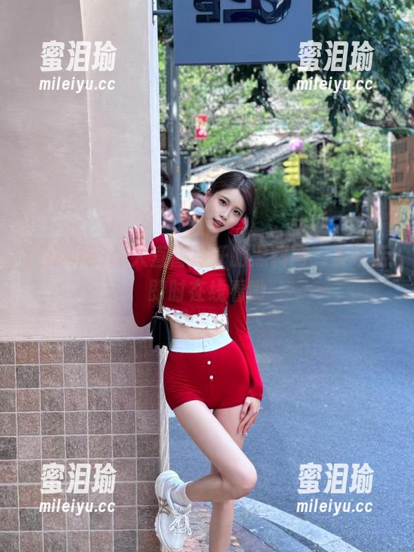 黑料网 让人直冒冷汗的黑料网,发布后即时在线看哟