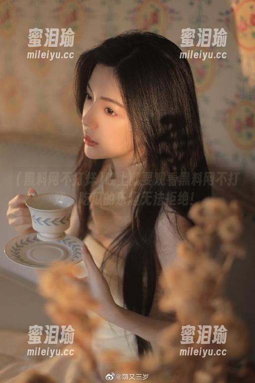 晚上就要观看黑料网不打烊，吃瓜的乐趣无法拒绝！