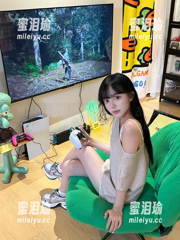 想在线看点啥？去黑料网不打烊，免费的越多越欢快的网站！